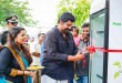 В Индии ресторан выставил холодильник на улицу, чтобы кормить бездомных