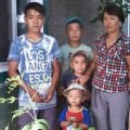 В Павлодарской области два неизвестных мецената подарили дом одинокой матери пятерых детей. Семья осталась без жилья после пожара